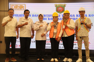 Pelatihan dan Sertifikasi Tenaga Kerja Konstruksi di Kota Samarinda